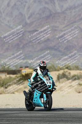 media/Dec-07-2025-CVMA (Sun) [[3e7d2de5dc]]/Race 8-Middleweight Shootout/